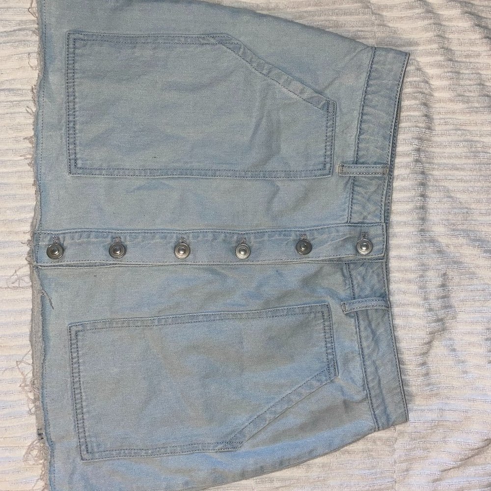 Kendall & Kylie Denim Button Up Skirt with Pockets NEVER WORN